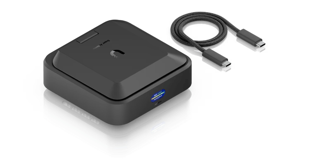 UBNT U-AirWire UBNT UniFi AirWire (U-AirWire) WiFi 7 STR MLO USB-C Alıcı Adaptör | 5 GbE (USB 3.2 Gen2), 4× Spatial Stream, Spektrum Analizi, 0.96” Ekran ürün görseli 7 - wifidepo